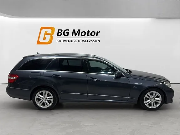 Mercedes-Benz E220 2011 photo 3