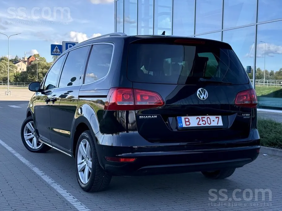 Volkswagen Sharan 2012 photo 4