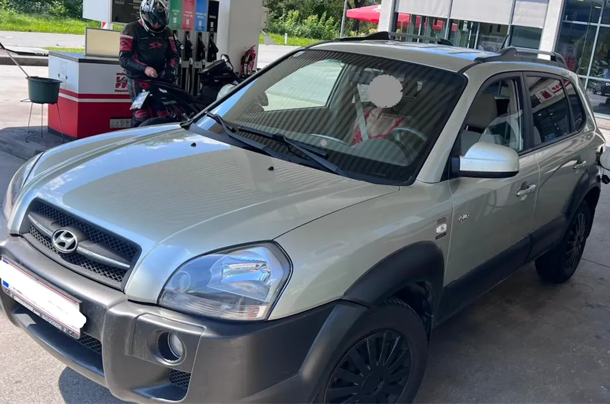 Hyundai Tucson 2006 photo 3