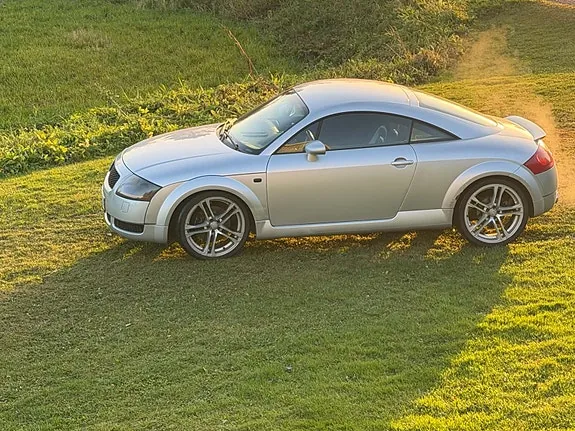 Audi Tt 2000 photo 3