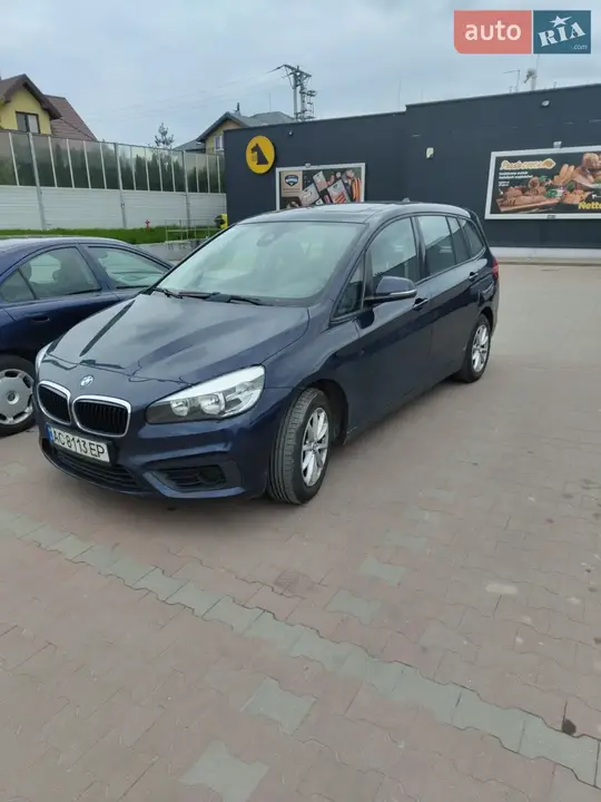 BMW 2 Series Gran Tourer 2015 photo 4