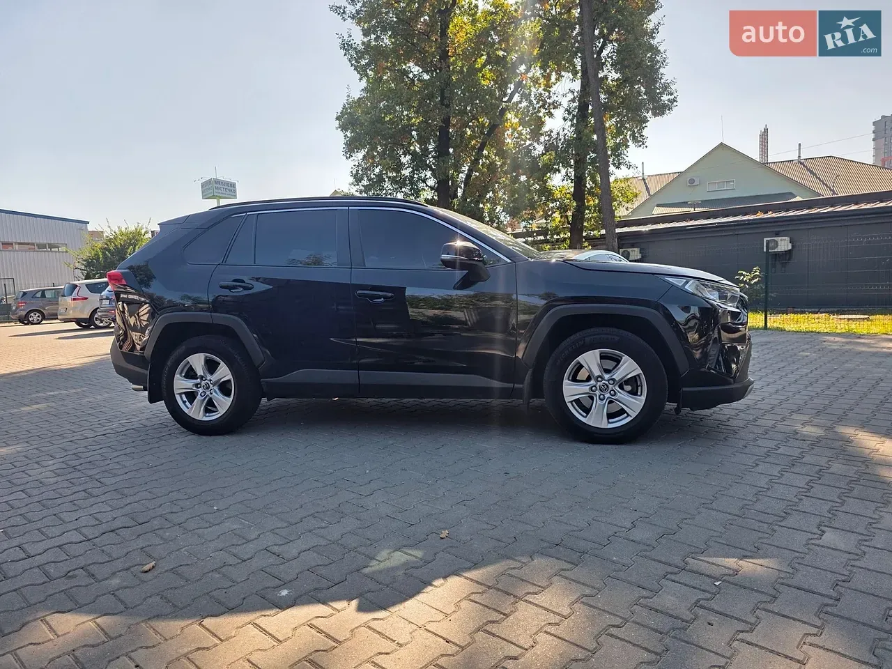 Toyota Rav4 2019 photo 5