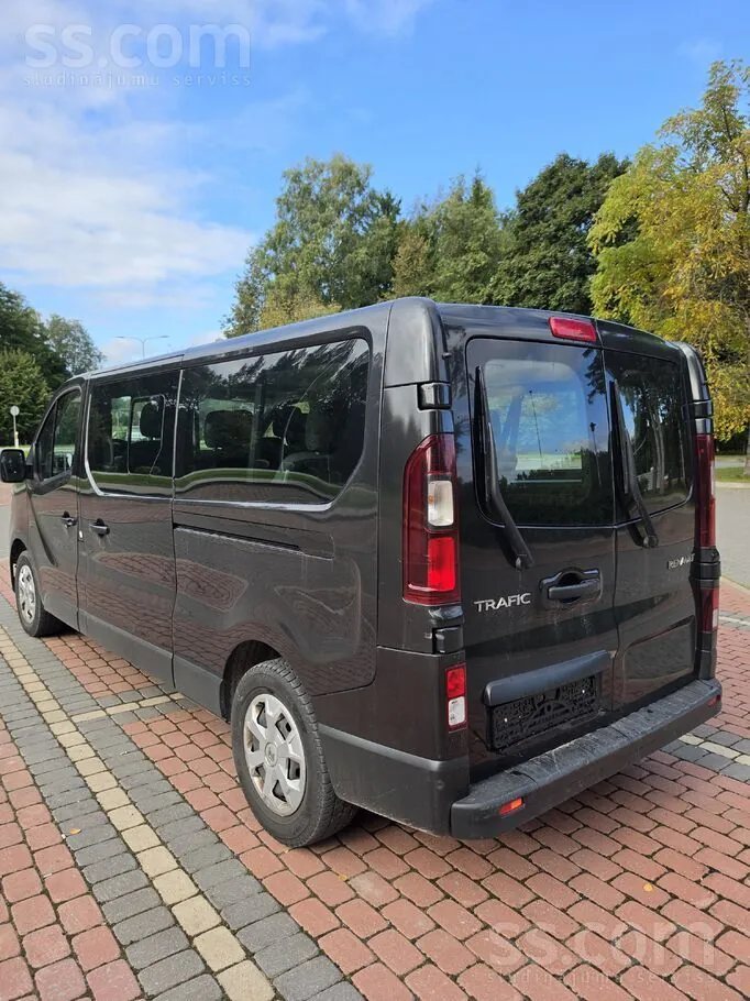 Renault Trafic 2023 photo 3