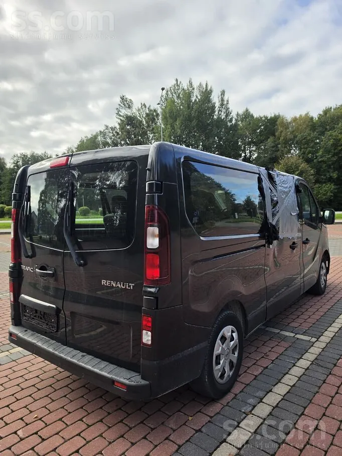 Renault Trafic 2023 photo 4