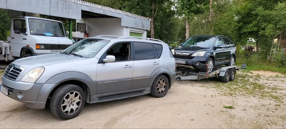 KG Mobility Rexton