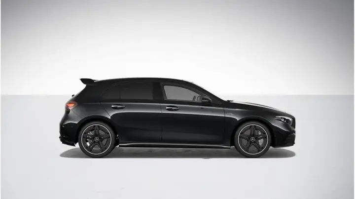 Mercedes-Benz A-Class photo 3
