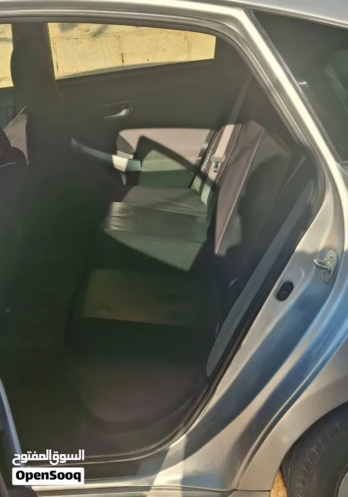 Toyota Prius 2015 photo 3