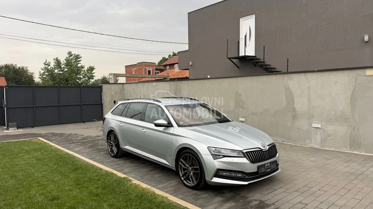 Skoda Superb 2019 photo 4
