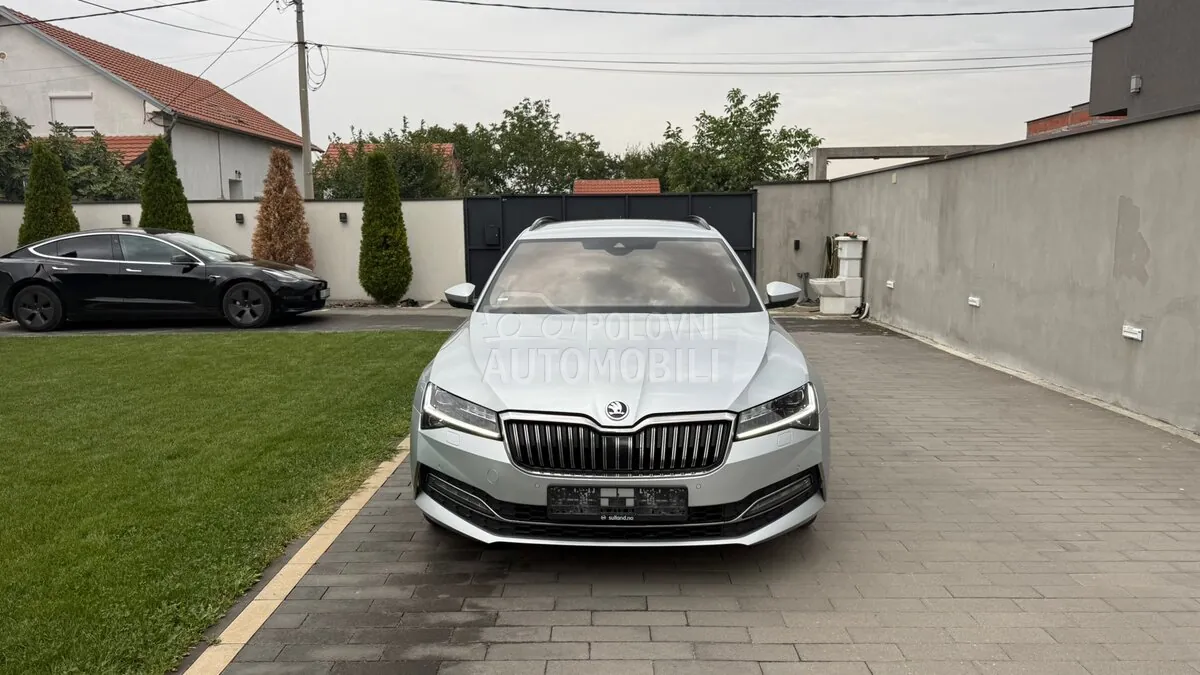 Skoda Superb 2019 photo 3
