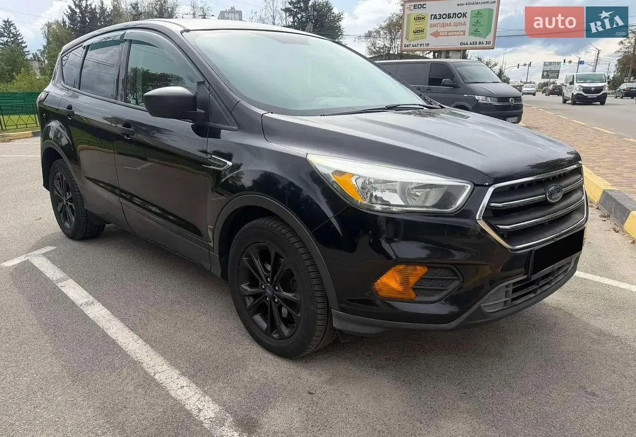 Ford Escape 2016 photo 2