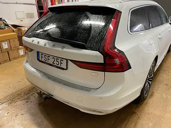 Volvo V90 2023 photo 3