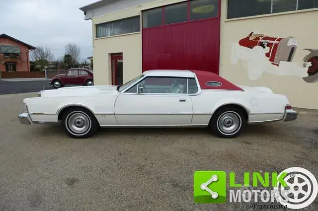 Lincoln Continental Mark Iv