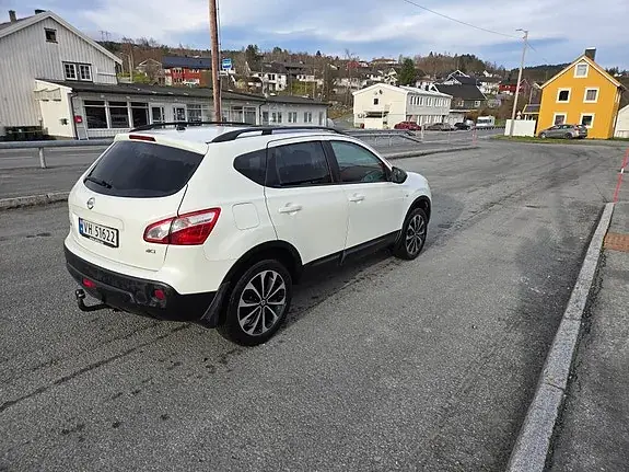 Nissan Qashqai 2013 photo 5