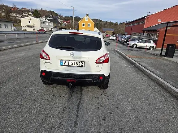 Nissan Qashqai 2013 photo 4