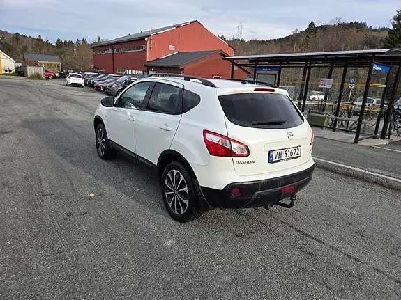 Nissan Qashqai 2013 photo 3