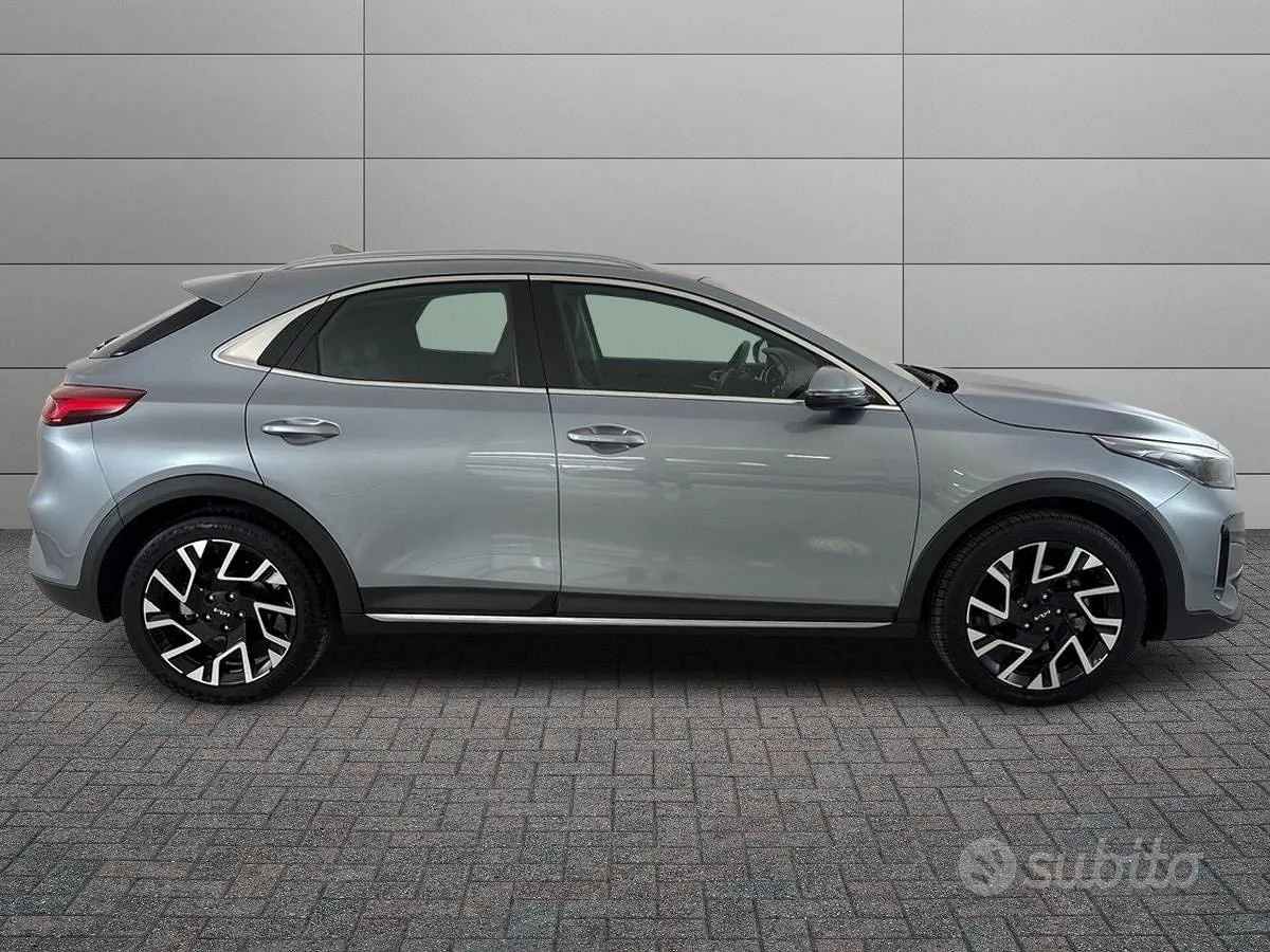 Kia Xceed 2024 photo 3