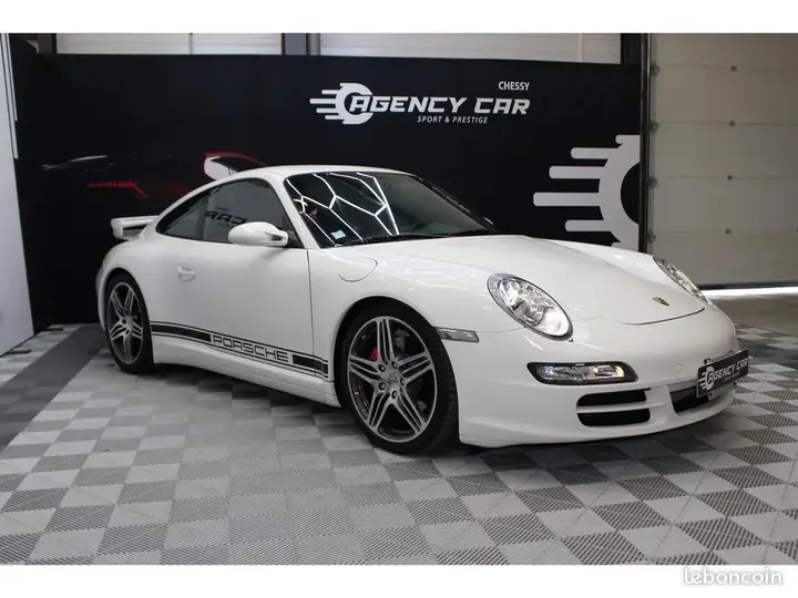 Porsche 911 2008 photo 2