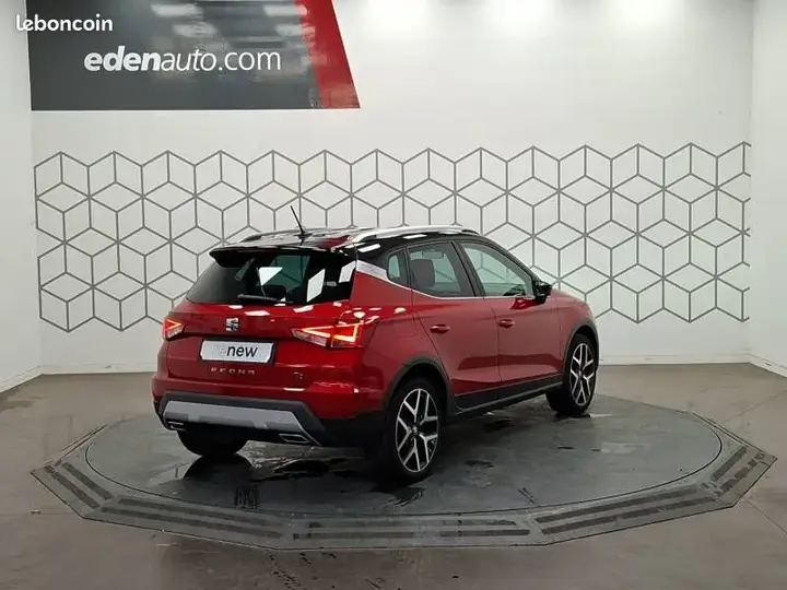 Seat Arona 2019 photo 5