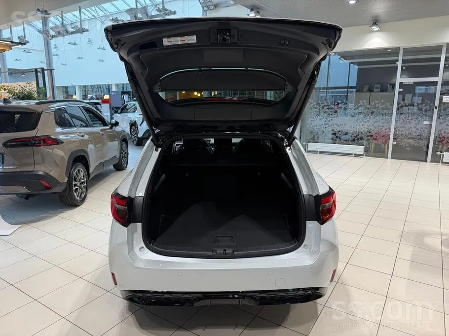 Toyota Corolla 2026 photo 3