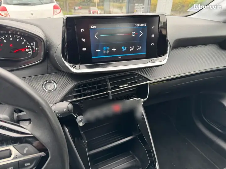 Peugeot 208 2022 photo 5