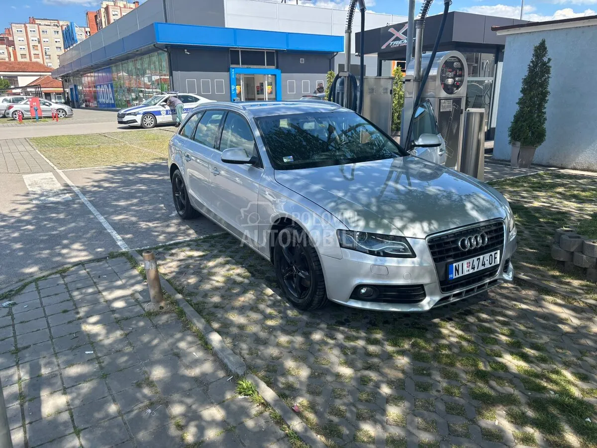 Audi A4 2009 photo 4