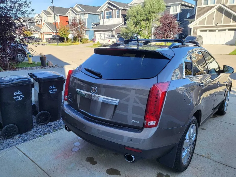 Cadillac Srx 2012 photo 2