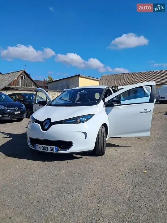 Renault Zoe 2014 photo 4