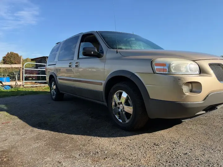 Pontiac Montana 2005 photo 3