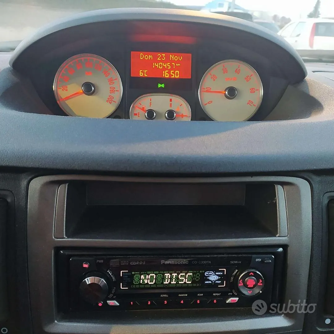Lancia Musa 2005 photo 4