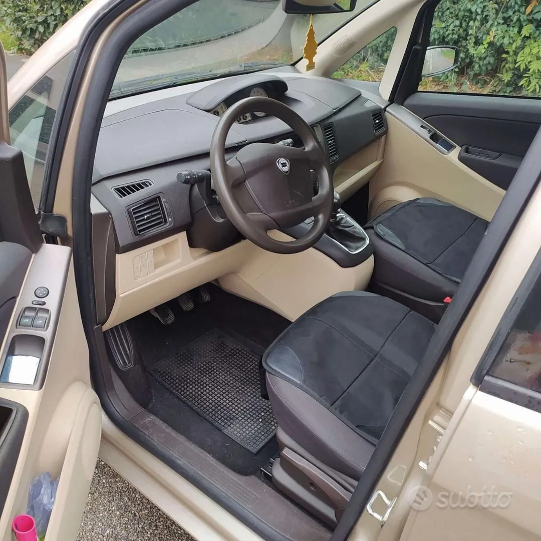 Lancia Musa 2005 photo 5