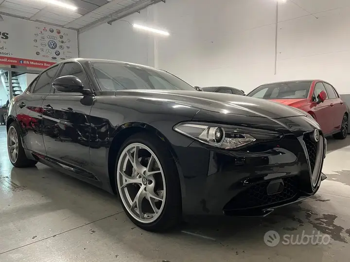 Alfa Romeo Giulia 2018 photo 3