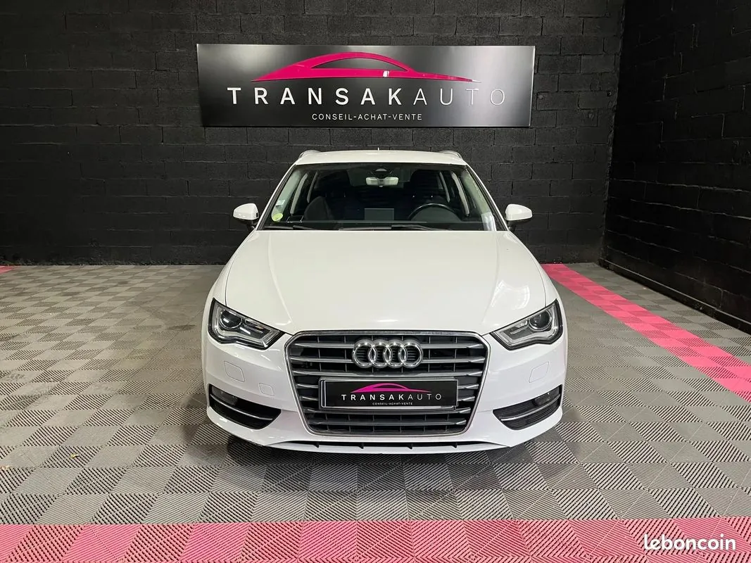 Audi A3 2016 photo 2