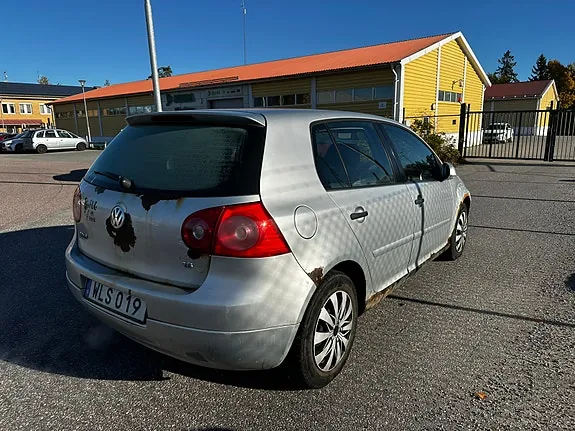 Volkswagen Golf V 2005 photo 3
