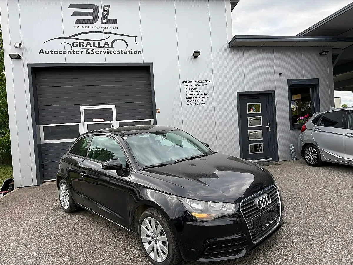 Audi A1 2011 photo 2