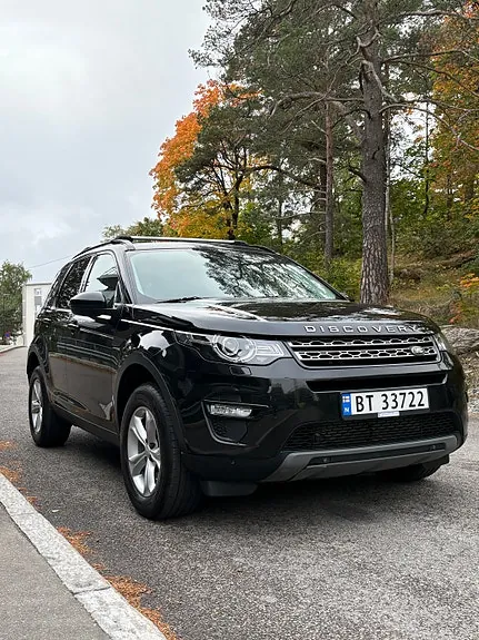 Land Rover Discovery Sport 2015 photo 2