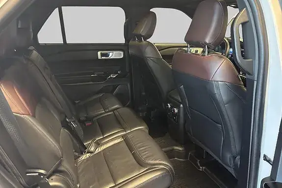 Ford Explorer 2022 photo 5