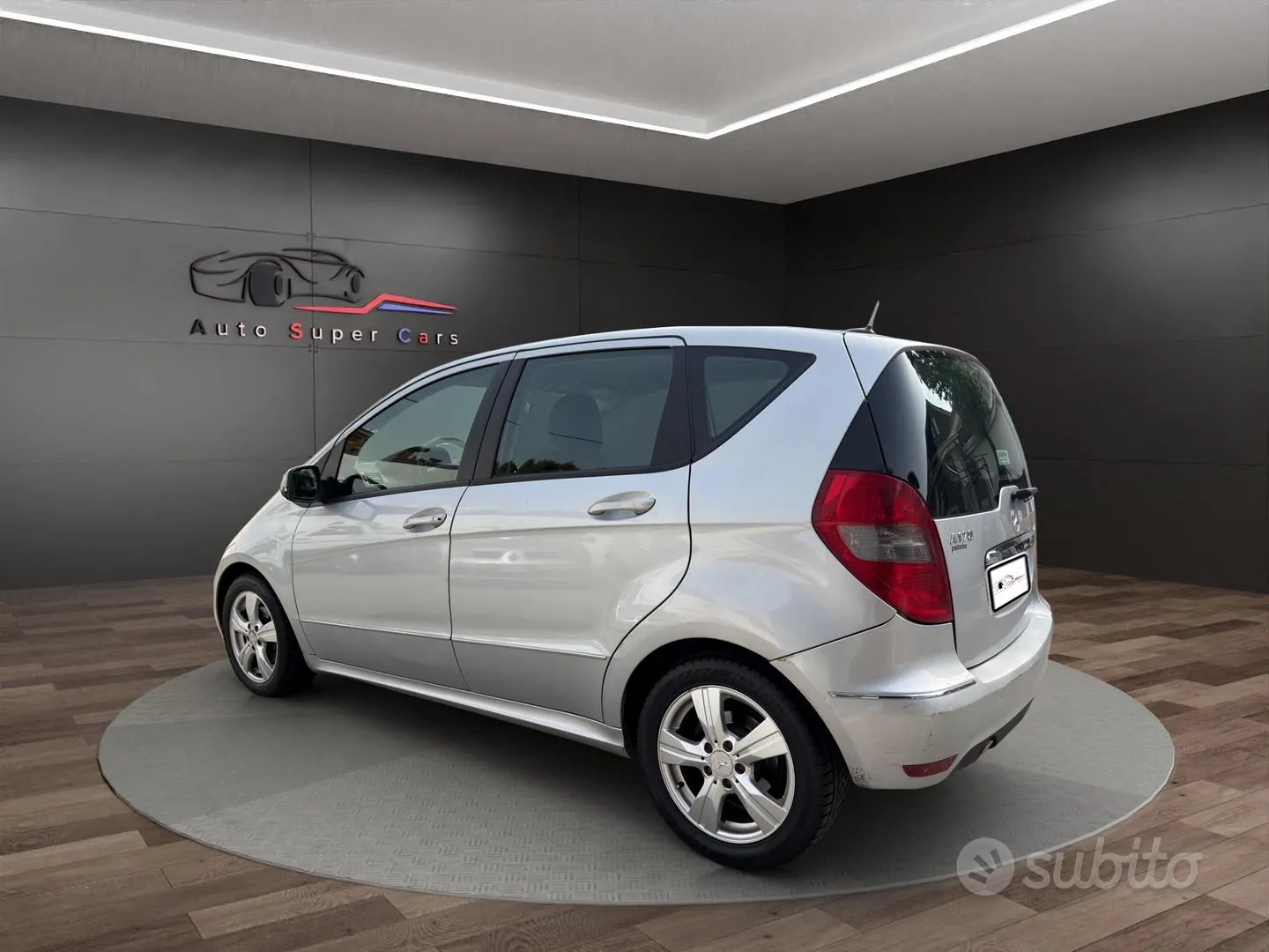 Mercedes-Benz A 170 2009 photo 4