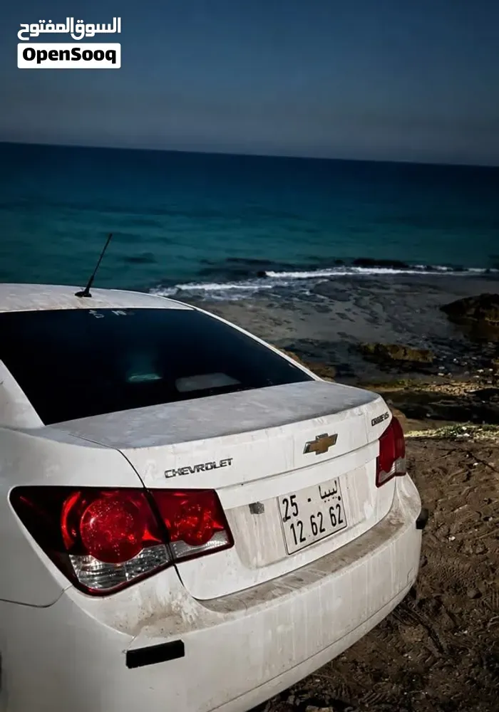 Chevrolet Cruze 2011 photo 3