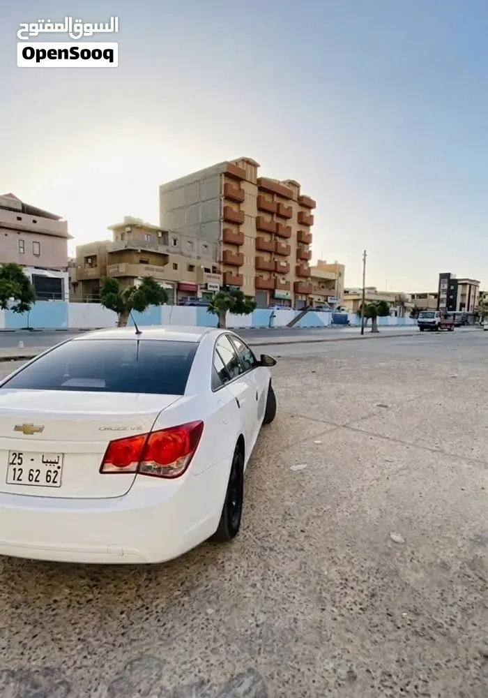 Chevrolet Cruze 2011 photo 4