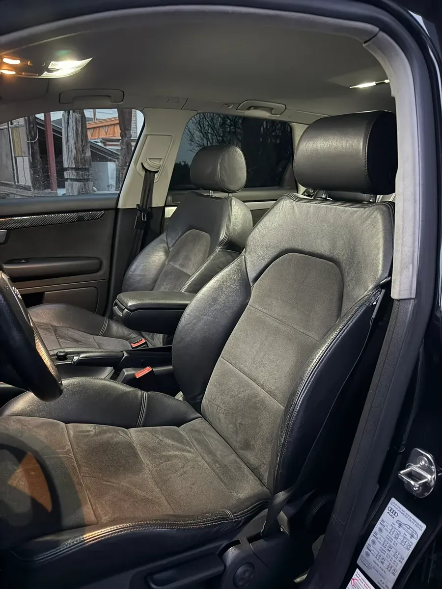 Audi A4 2006 photo 2