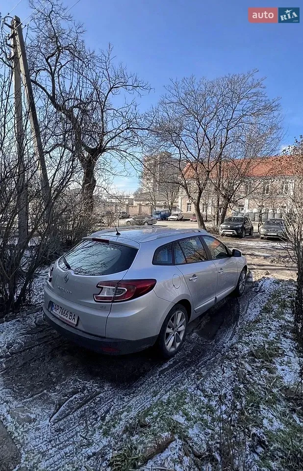 Renault Megane 2013 photo 4