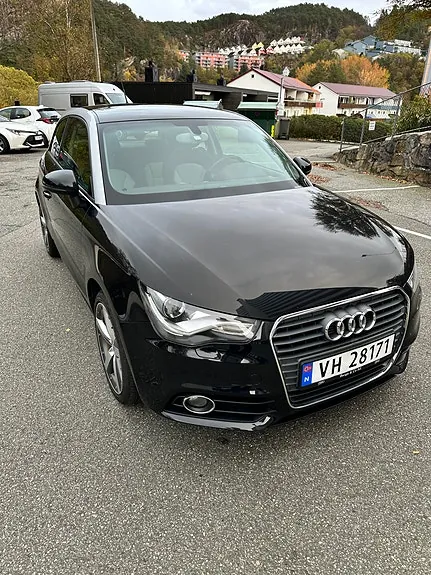 Audi A1 2011 photo 3