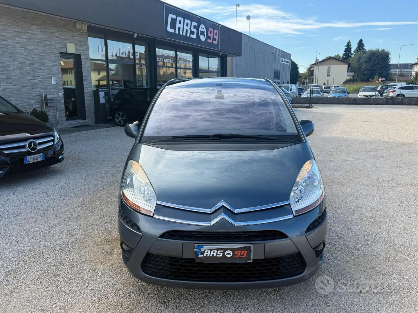 Citroen C4 Picasso 2009 photo 2