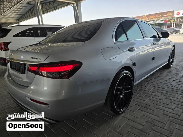 Mercedes-Benz E-Class 2022 photo 3