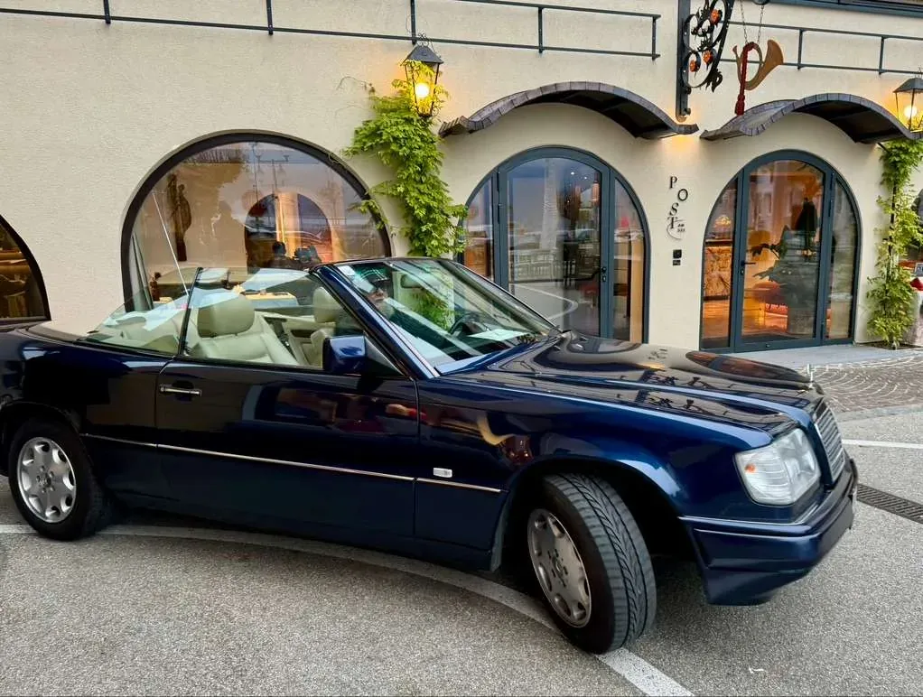 Mercedes-Benz E-Class 1995 photo 2