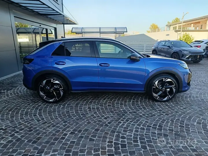 Volkswagen T-Roc 2026 photo 4
