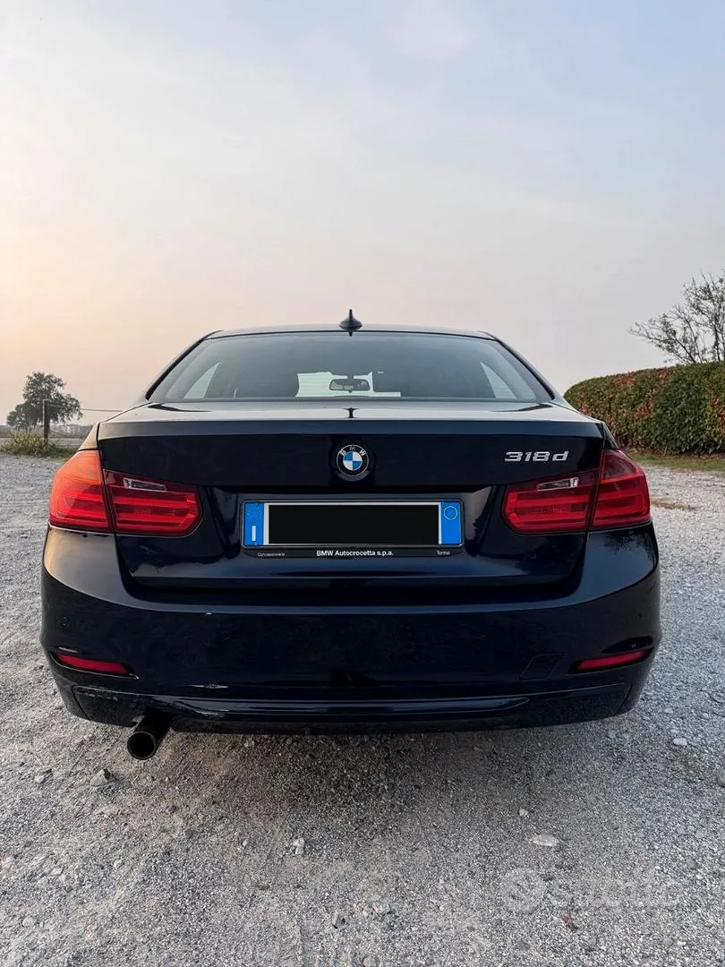 BMW 318D 2012 photo 3