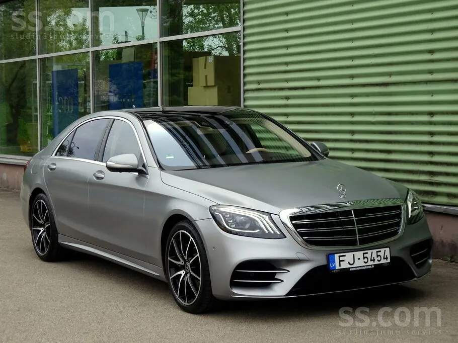 Mercedes-Benz S560 2018 photo 3