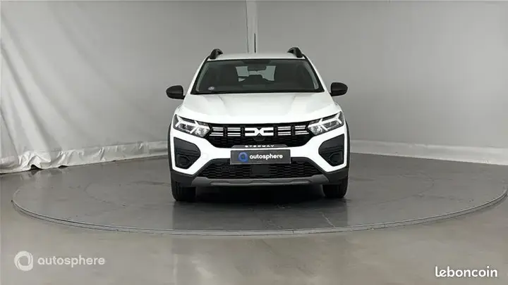 Dacia Sandero 2023 photo 2