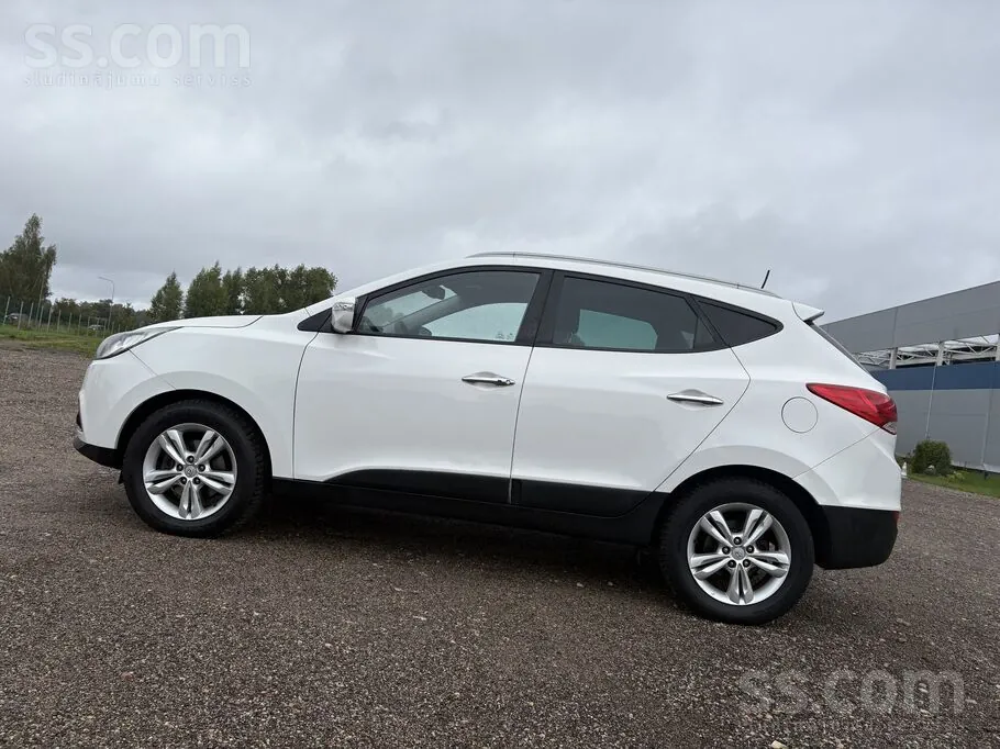 Hyundai Ix35 2012 photo 2